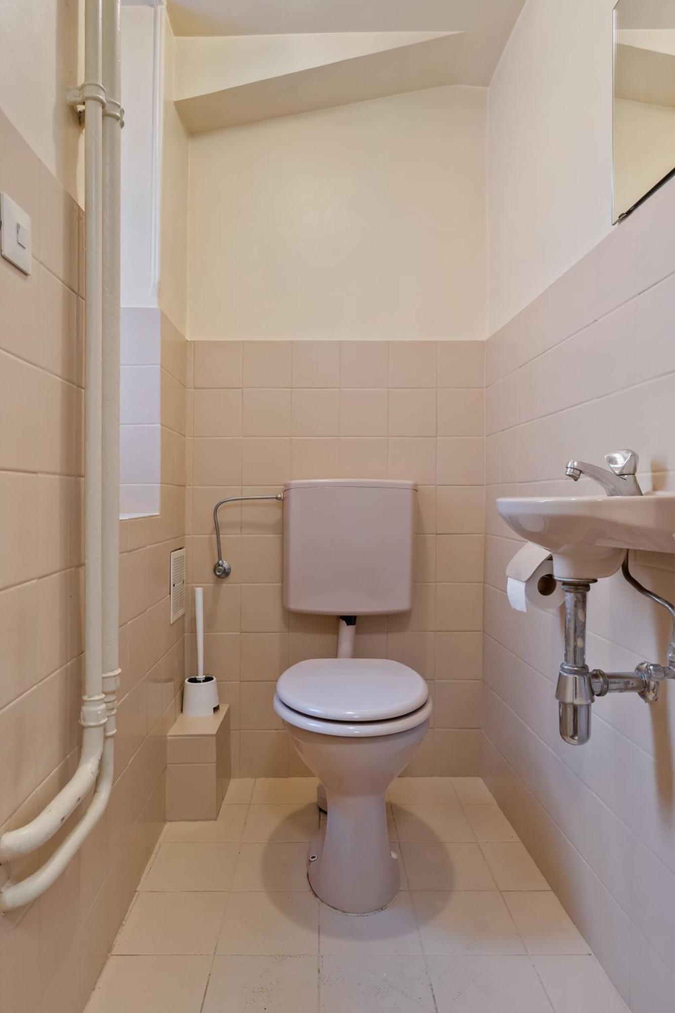 Casa vacanze Cozy Townhome Near City Center Free Parking & Wi-fi
